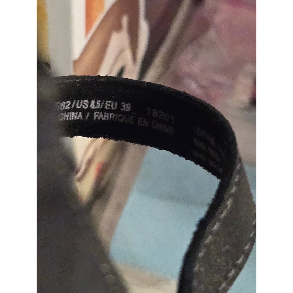 Taos Mary Jane Black Leather Buckle Strap Flats Comfort Shoes Womens 8.5 EU 39 - Picture 7 of 7